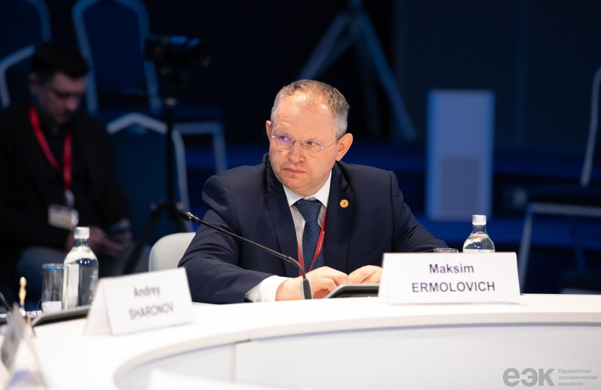 Министр по конкуренции и антимонопольному регулированию ЕЭК Максим Ермолович  - Sputnik Узбекистан, 1920, 08.06.2026