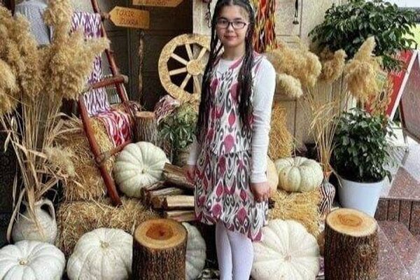 Школьницы из Узбекистана стали третьими в конкурсе Расскажи миру о своей Родине Школьницы из Узбекистана стали третьими в конкурсе Расскажи миру о своей Родине - Sputnik Узбекистан