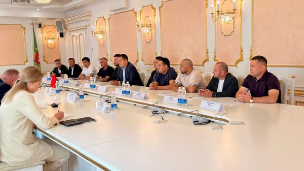 Предприниматели Узбекистана планируют арендовать или выкупить ряд животноводческих комплексов в Беларуси - Sputnik Узбекистан
