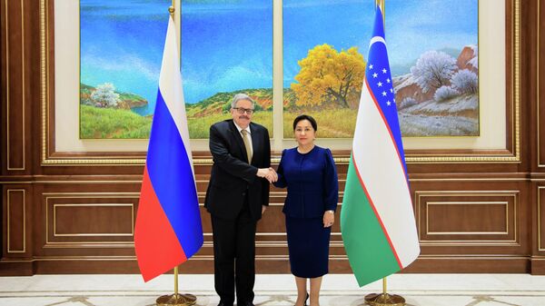Predsedatel Senata Tanzila Narbayeva provela vstrechu s poslom Rossii Alekseyem Yerxovim. - Sputnik O‘zbekiston