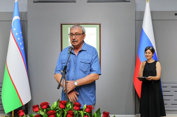 Выставка Анвара Мамаджанова Дети войны, посвященная 85-й годовщине начала Великой Отечественной войны из цикла Завещано помнить! в Ташкенте - Sputnik Узбекистан