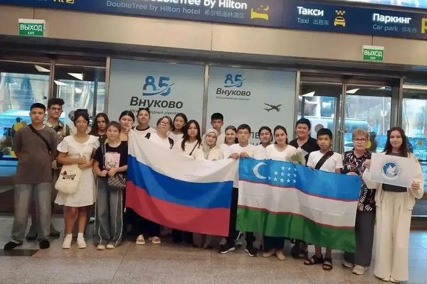 Для узбекистанских школьников в Ташкенте стартовала краткосрочная образовательная программа в международной школе Интердом Для узбекистанских школьников в Ташкенте стартовала краткосрочная образовательная программа в международной школе Интердом - Sputnik Узбекистан