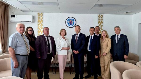Узбекистан и Беларусь укрепляют сотрудничество в социально-трудовой сфере - Sputnik Узбекистан