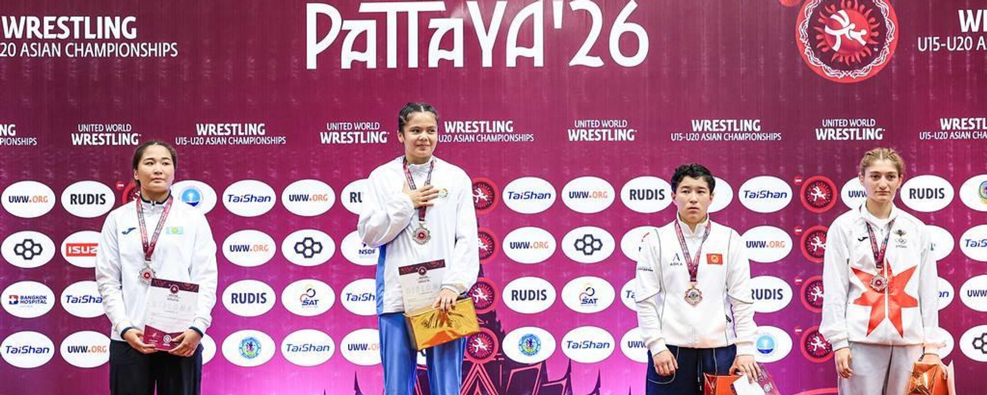ЧА U20 по спортивной борьбе: узбекистанки завоевали пять наград в Таиланде - Sputnik Узбекистан, 1920, 05.07.2026