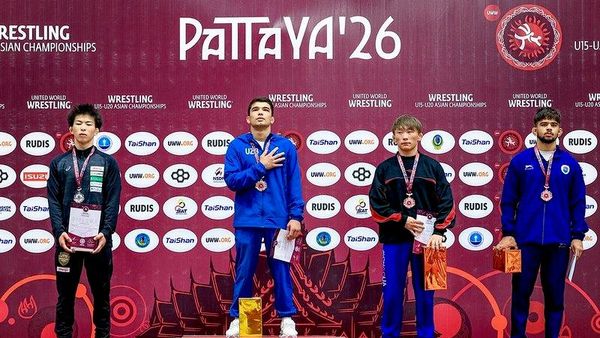 Узбекистанские борцы вольного стиля завоевали две медали на чемпионате Азии U20 - Sputnik Ўзбекистон