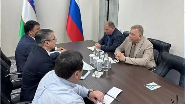 Обсуждены вопросы трудовой миграции между Узбекистаном и Приморским краем России - Sputnik Ўзбекистон