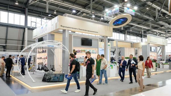 Uzbekistan predstavil 191 vid promishlennoy produksii na vistavke INNOPROM-2026 - Sputnik O‘zbekiston