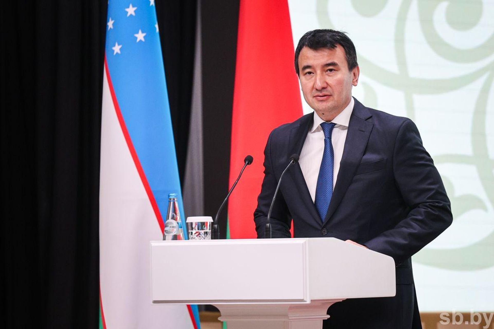 Заместитель премьер-министра РУз на III Форуме регионов Беларуси и Узбекистана назвал ключевые направления дальнейшего сотрудничества Заместитель премьер-министра РУз на III Форуме регионов Беларуси и Узбекистана назвал ключевые направления дальнейшего сотрудничества - Sputnik Узбекистан, 1920, 08.07.2026