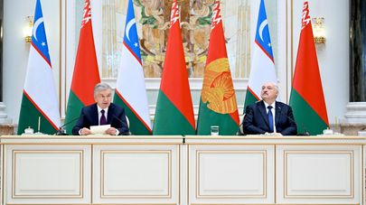 Шавкат Мирзиёев и Александр Лукашенко по итогам переговоров выступили с заявлениями для представителей СМИ.
