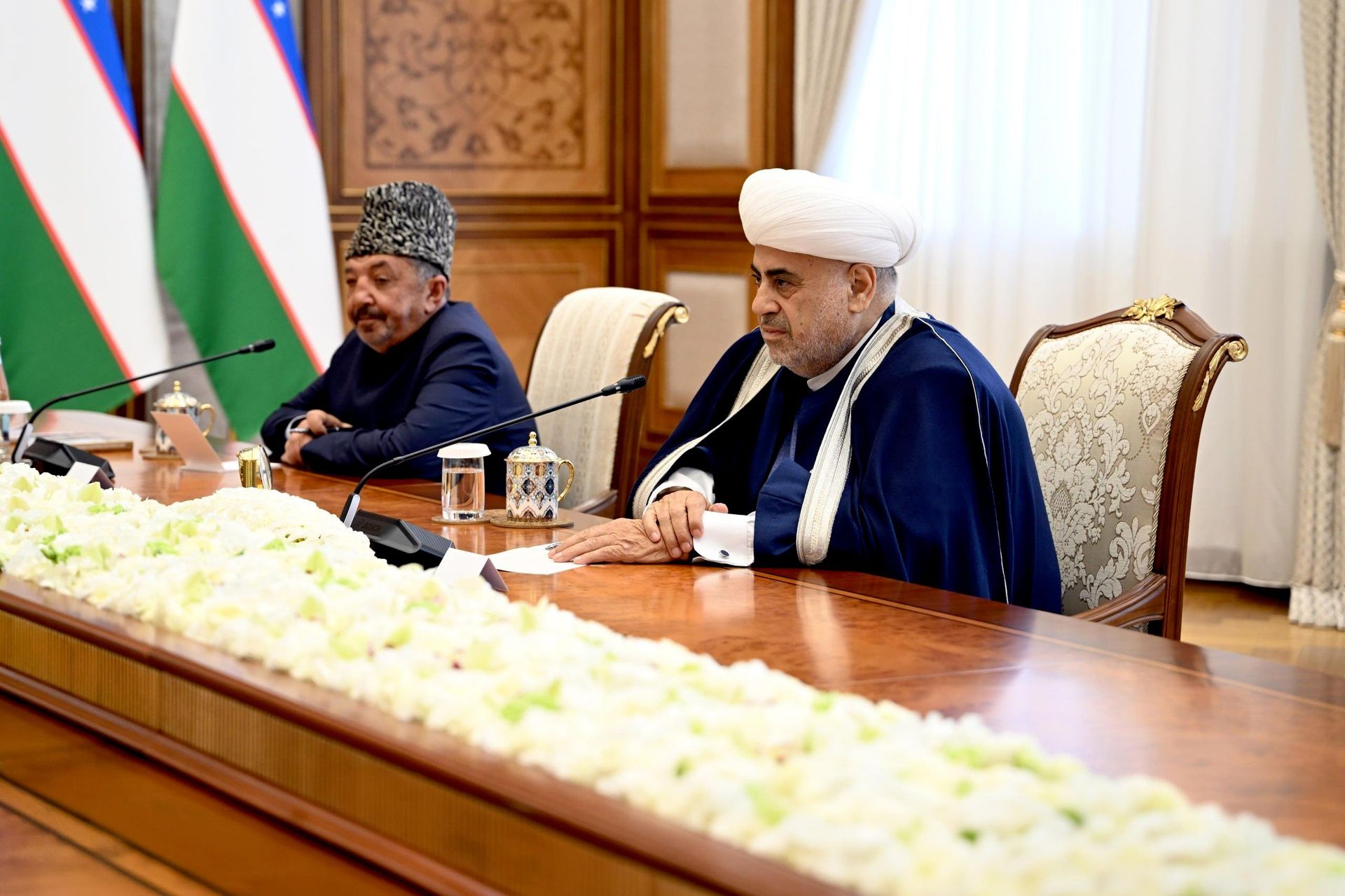 Шавкат Мирзиёев принял председателя Управления мусульман Кавказа, шейх-уль-ислама Аллахшукюра Пашазаде. - Sputnik Узбекистан, 1920, 10.07.2026