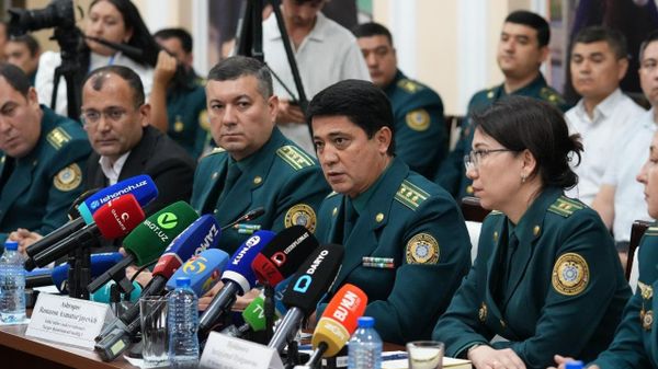 Пресс-конференция МВД о деятельности органов внутренних дел за первое полугодие 2026 г. - Sputnik Ўзбекистон
