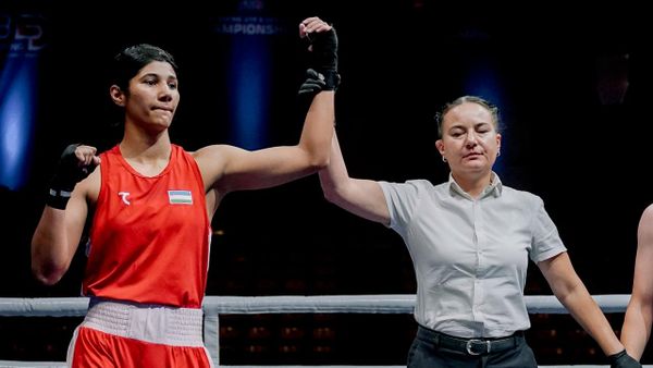 Женская сборная Узбекистана по боксу U19 заняла первое место в общекомандном зачете на ЧА в Джакарте - Sputnik Узбекистан