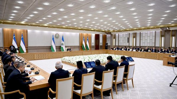 С начала года в Узбекистане уволены 152 председателя махалли, еще 700 получили дисциплинарные взыскания - Sputnik Узбекистан
