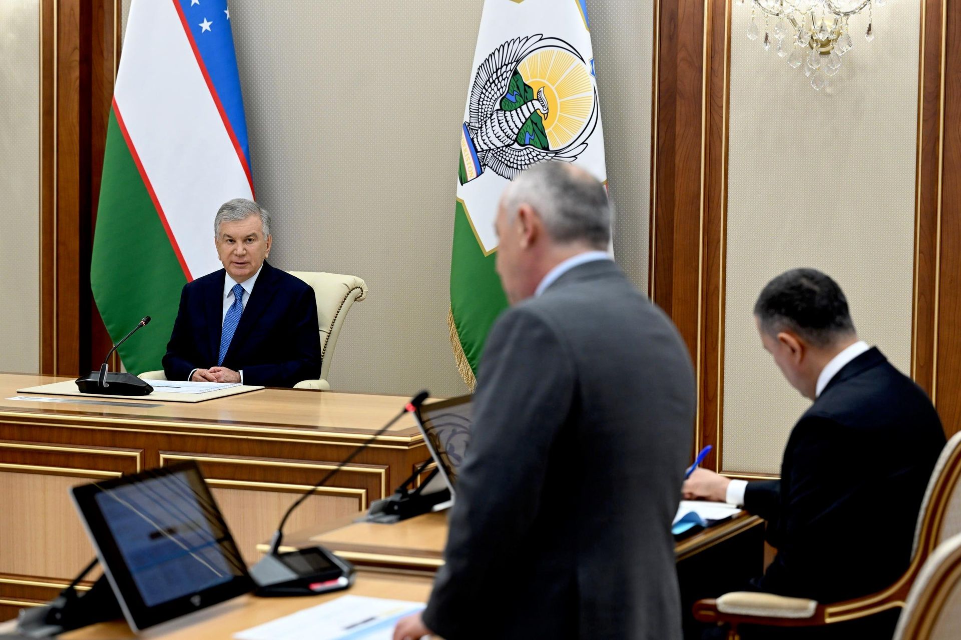 Президенту доложено об обращениях граждан в топливно-энергетической сфере и мерах по устранению проблем в рамках подготовки к осенне-зимнему сезону.
 - Sputnik Узбекистан, 1920, 18.07.2026