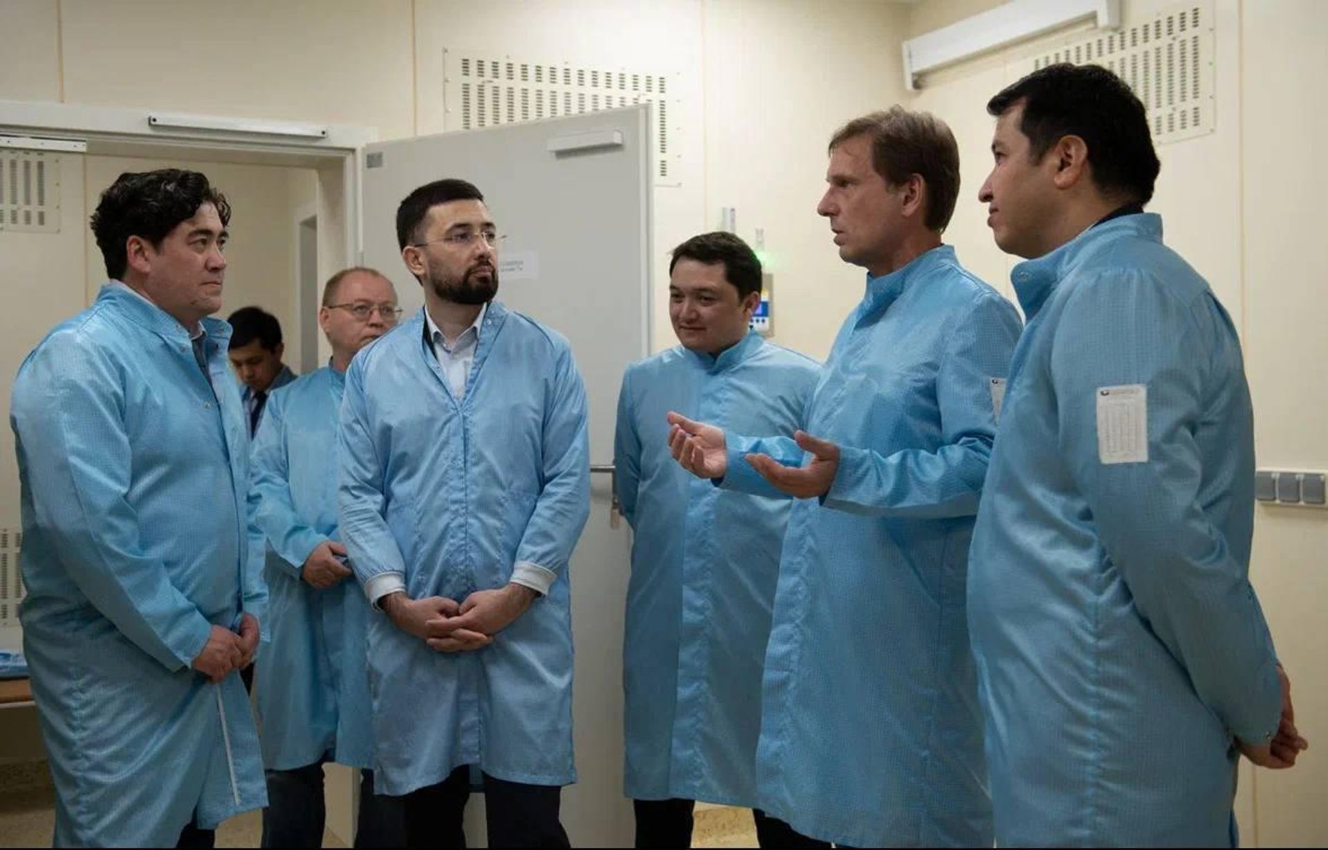 Делегация Узбекистана посетила Национальный медицинский исследовательский центр онкологии имени Н.Н. Блохина. Делегация Узбекистана посетила Национальный медицинский исследовательский центр онкологии имени Н.Н. Блохина. - Sputnik Узбекистан, 1920, 18.07.2026