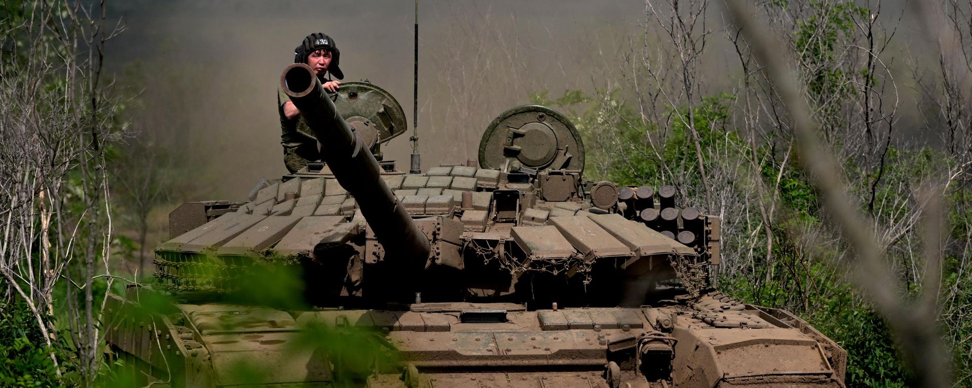 Боевая подготовка танкистов 25 армии группировки войск Запад - Sputnik Ўзбекистон, 1920, 24.07.2026