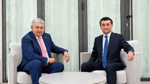 Главы МИД Узбекистана и Казахстана обсудили реализацию договоренностей, достигнутых на высшем уровне - Sputnik Узбекистан