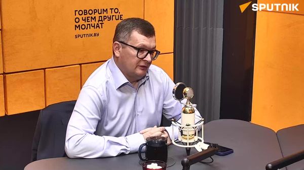 Политический эксперт Юрий Воскресенский: Украина превратилась в большой полигон, где Запад тестирует современные методы боевых действий - Sputnik Узбекистан