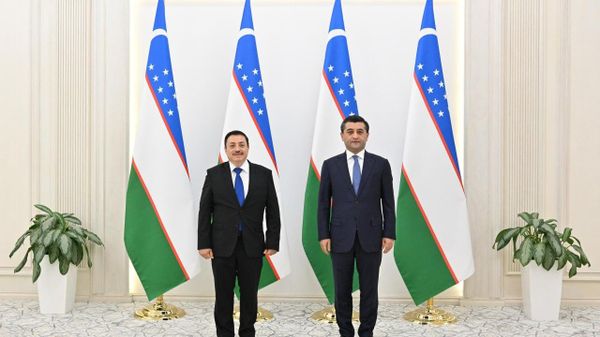 🟠 Глава МИД Узбекистана принял копии верительных грамот нового посла Сальвадора - Sputnik Узбекистан