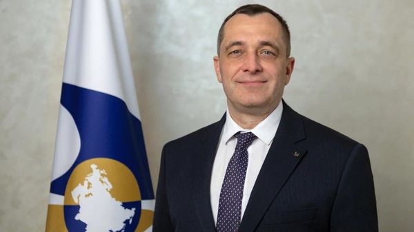 Министр по техническому регулированию Евразийской экономической комиссии Александр Субботин - Sputnik Ўзбекистон