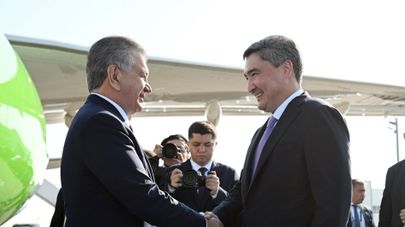 Президент Узбекистана прибыл в Казахстан