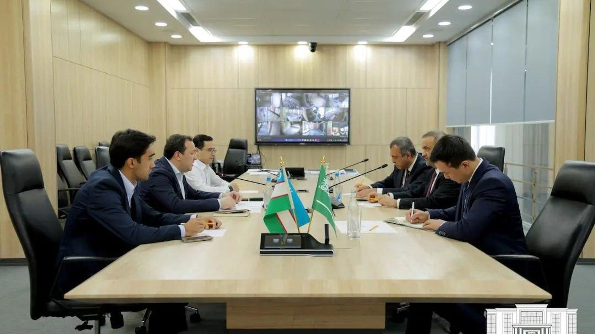 Саудовская компания предложила создать в Ташкенте интегрированный центр городского управления Саудовская компания предложила создать в Ташкенте интегрированный центр городского управления - Sputnik Узбекистан, 1920, 29.07.2026
