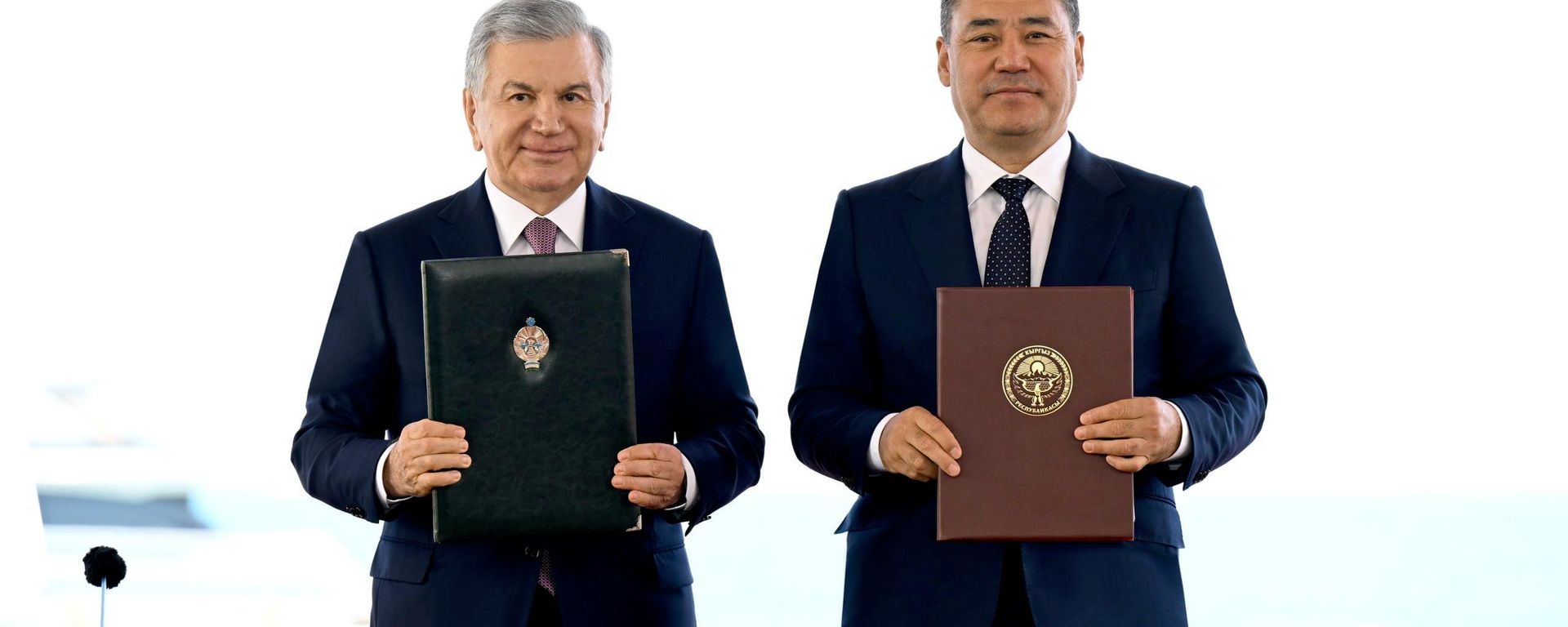 Состоялись переговоры Шавката Мирзиёева с Президентом Кыргызстана Садыром Жапаровым - Sputnik Ўзбекистон, 1920, 30.07.2026