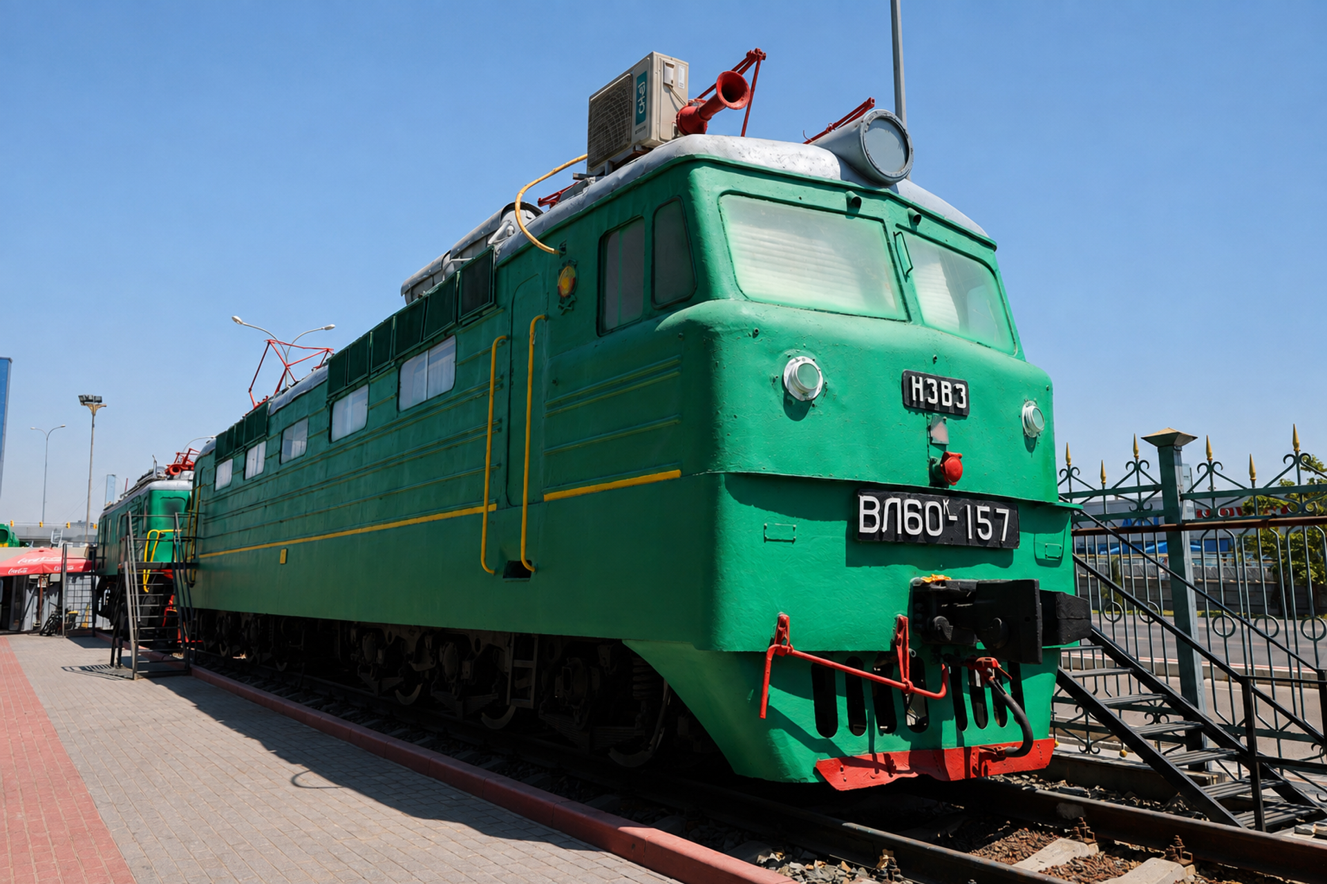 Электровоз ВЛ60К-157, работавший на железных дорогах региона Электровоз ВЛ60К-157, работавший на железных дорогах региона - Sputnik Узбекистан, 1920, 03.08.2026