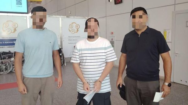 Из Турции в Узбекистан экстрадировали мужчину, находившегося в международном розыске на протяжении полутора лет за мошенничество - Sputnik Узбекистан