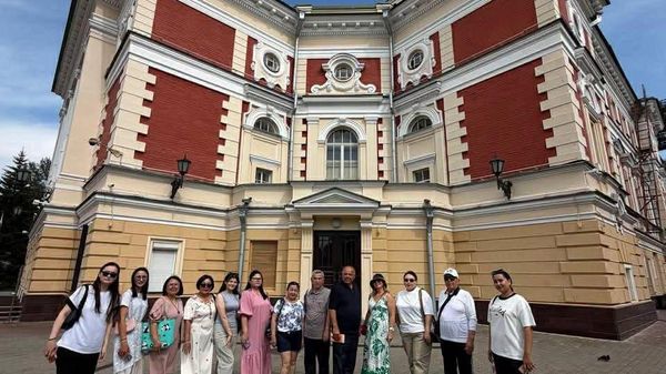Преподаватели русского языка как иностранного из Узбекистана повысят квалификацию в Иркутске - Sputnik Узбекистан