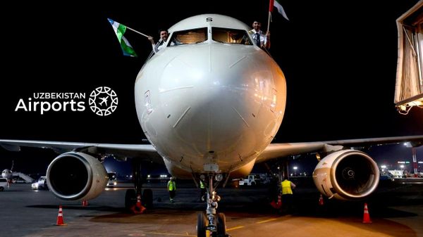 Сегодня первый рейс Etihad Airways по маршруту Абу-Даби — Ташкент приземлился в международном аэропорту столицы в 02 - Sputnik Узбекистан