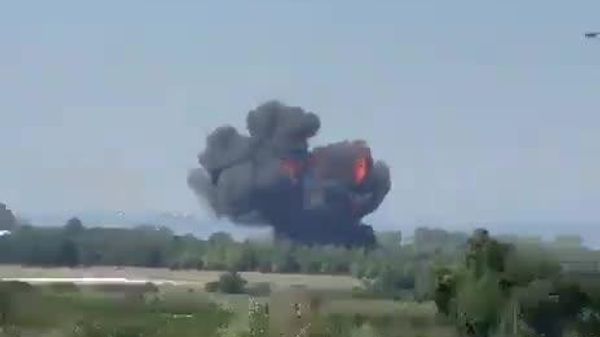 Возле турецкого города Ялова разбился истребитель F-16 - Sputnik Узбекистан