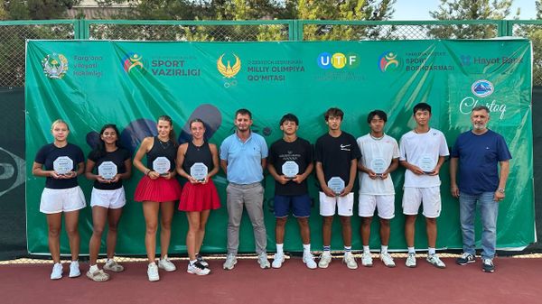 В Фергане завершился турнир ITF World Tennis Tour J100 в парном разряде - Sputnik Узбекистан