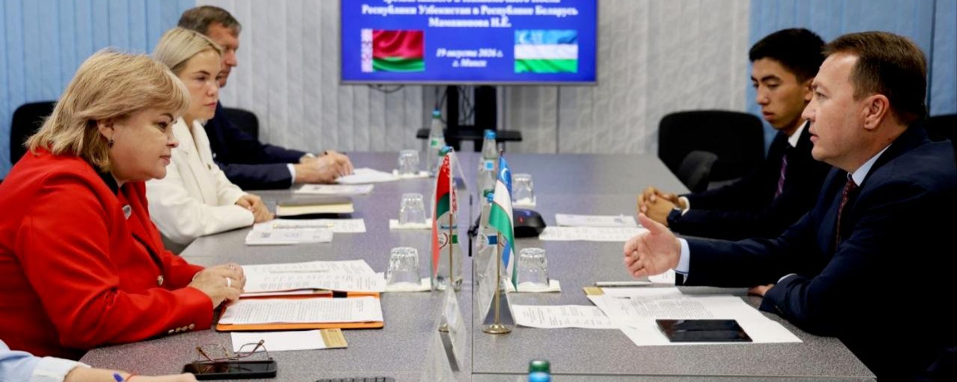 Встреча посла РУз в Беларуси Нуриддина Мамажонова с председателем Госстандарта Еленой Моргуновой - Sputnik Ўзбекистон, 1920, 20.08.2026