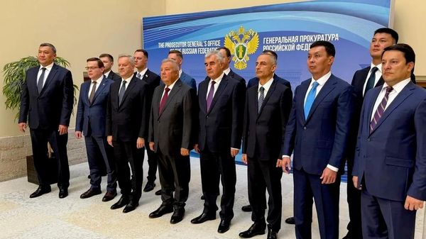 Встреча заместителей генеральных прокуроров государств – участников СНГ в Санкт-Петербурге - Sputnik Ўзбекистон
