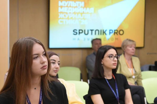 В Москве завершился 14-й модуль проекта Sputnik Pro на Зубовском.  - Sputnik Ўзбекистон