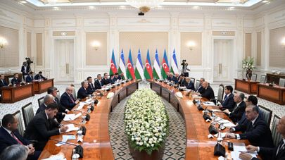 Президенты Узбекистана и Азербайджана провели заседание Высшего межгосударственного совета