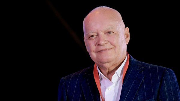 Dmitriy Kiselov zapuskayet avtorskuyu programmu na telekanale Rossiya - Sputnik O‘zbekiston