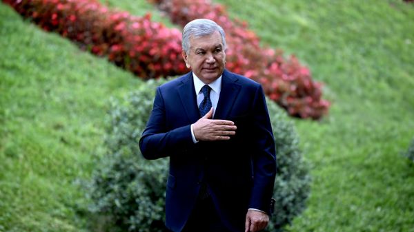 Shavkat Mirziyoyev prinyal uchastie v seremonii pominoveniya jertv repressiy v memorialnom komplekse Shaxidlar xotirasi. - Sputnik O‘zbekiston