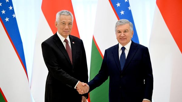 Shavkat Mirziyoyev prinyal delegatsiyu Respubliki Singapur vo glave so Starshim ministrom Li San Lunom.  - Sputnik O‘zbekiston