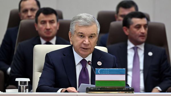 Президент Узбекистана выступил на заседании в формате ШОС плюс в Бишкеке - Sputnik Ўзбекистон
