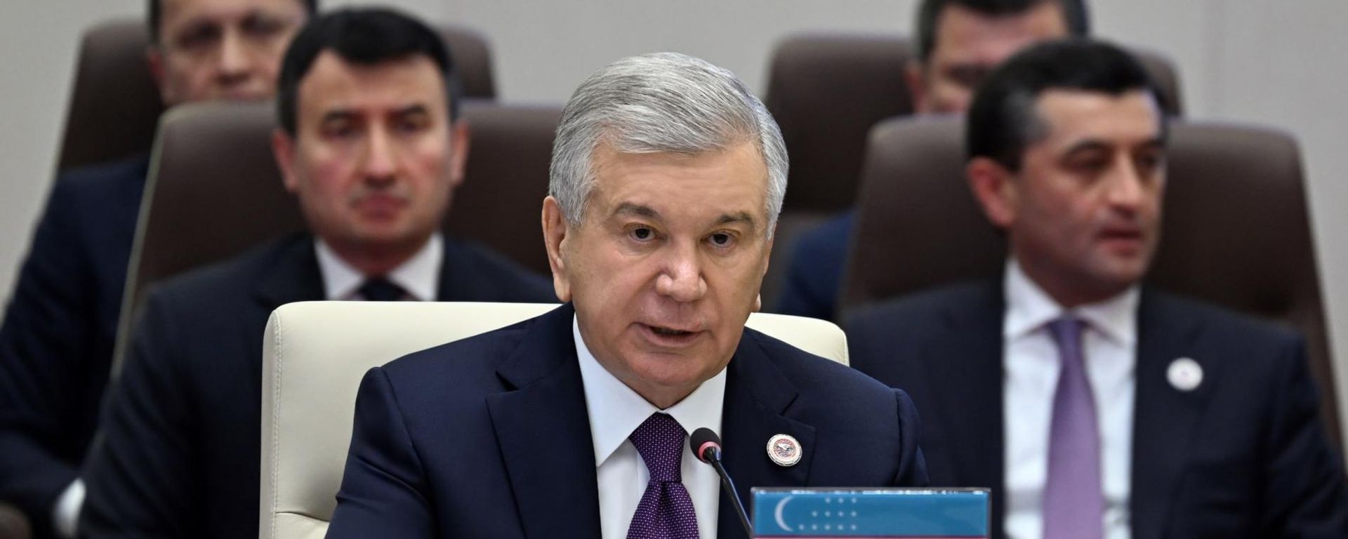 Президент Узбекистана выступил на заседании в формате ШОС плюс в Бишкеке - Sputnik Ўзбекистон, 1920, 01.09.2026