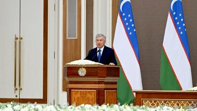 Под председательством Шавката Мирзиёева состоялось видеоселекторное совещание по вопросам выведения работы по сокращению бедности и повышению доходов населения на новый уровень