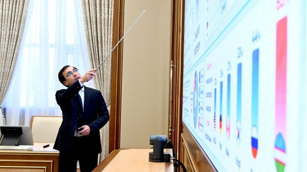 В Узбекистане усовершенствуют подготовку кадров в сфере медицины и фармацевтики - Sputnik Узбекистан
