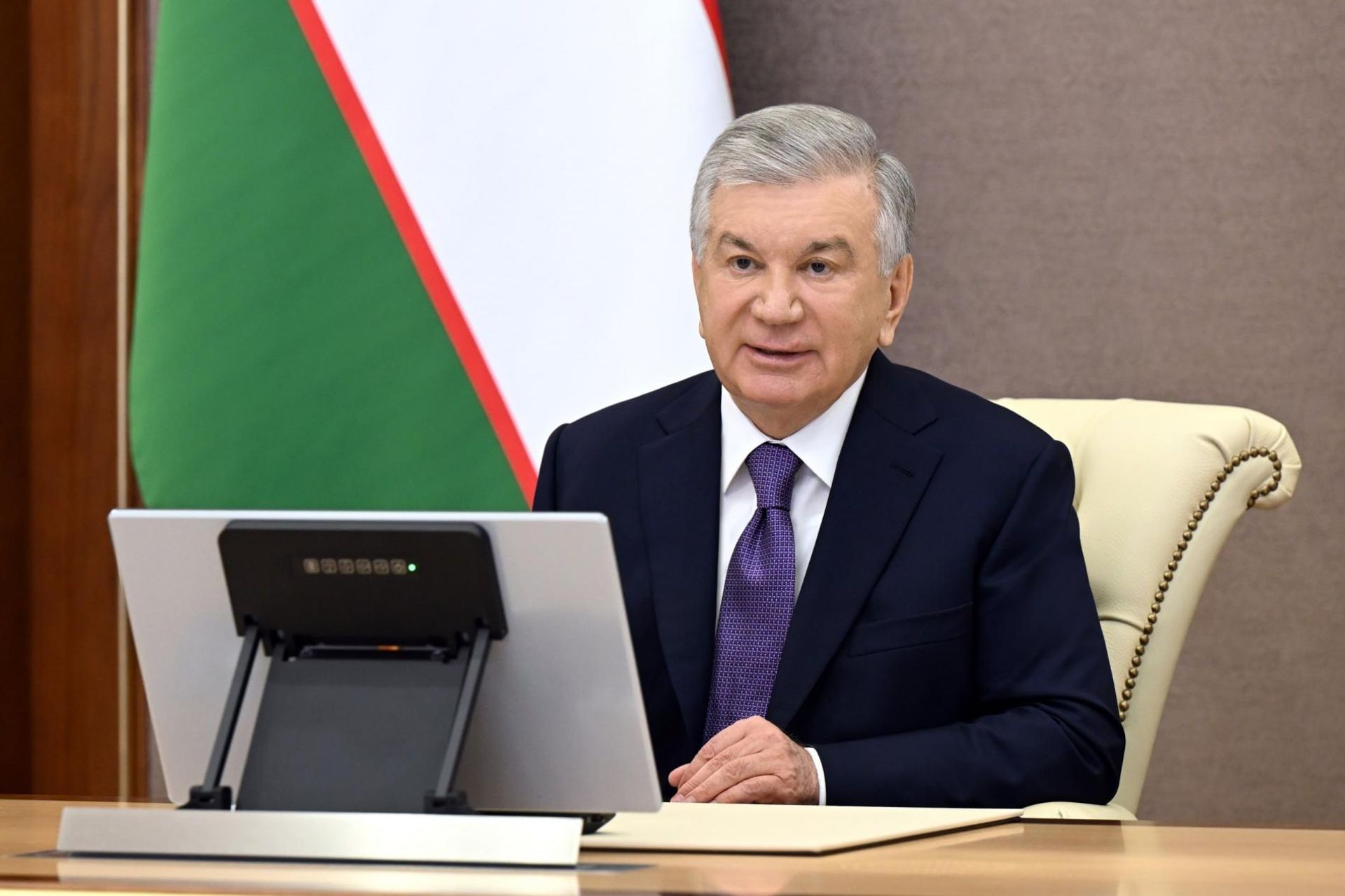 Шавкат Мирзиёев ознакомился с предложениями по реформированию медицинского образования. - Sputnik Узбекистан, 1920, 05.09.2026