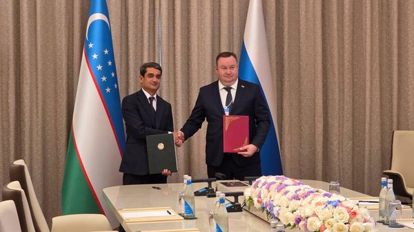 Федеральная таможенная служба РФ и Таможенный комитет РУз подписали меморандум о сотрудничестве - Sputnik Ўзбекистон