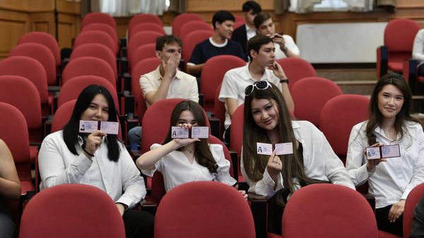 Тошкентдаги МДХМИ (МГИМО) филиалида медиа-бизнес йўналиши очилади - Sputnik Ўзбекистон