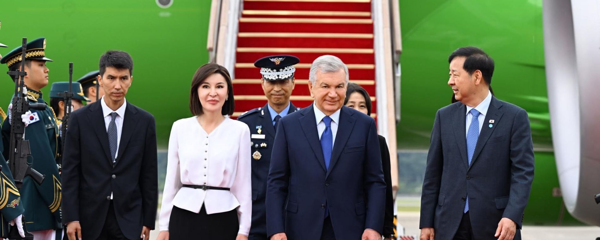 Президент Республики Узбекистан прибыл в Республику Корея с госвизитом - Sputnik Узбекистан, 1920, 13.09.2026