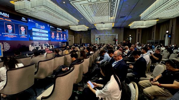 В Ташкенте проходит Международная научная конференция GEOMIN-2026 - Sputnik Узбекистан
