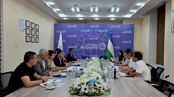 Грузовые авиарейсы планируют запустить между Ташкентом и китайским Нанкином - Sputnik Узбекистан